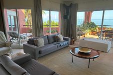 Apartamento en Benalmádena - Panoramic 3-Bedroom Urbanización Casablanca, Benal