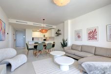 Ático en Fuengirola - Luxurious 3 Bed Private Penthouse with Hot Tub