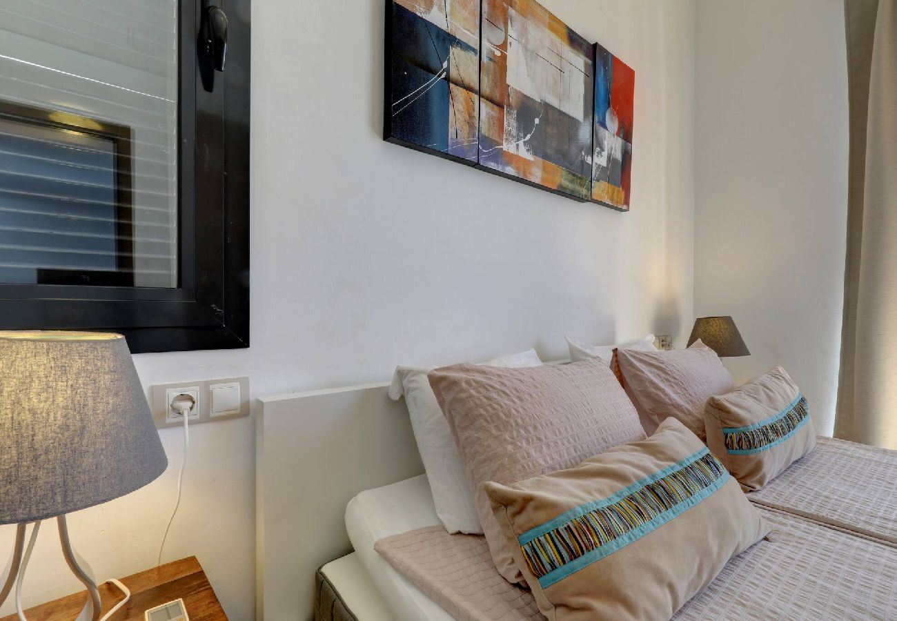 Villa en Benalmádena - Bright and Spacious Villa with Private Pool 