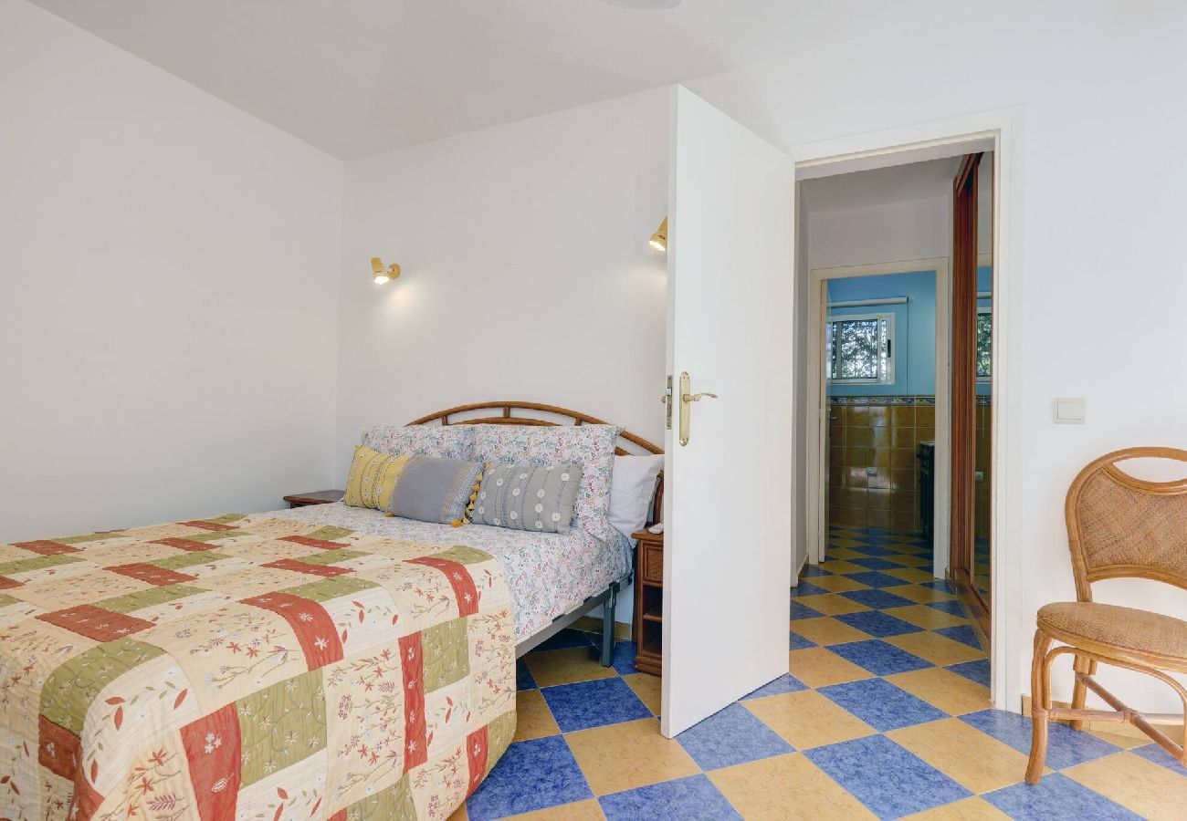 Villa en Fuengirola - Espaciosa villa de 3 dormitorios con piscina privada