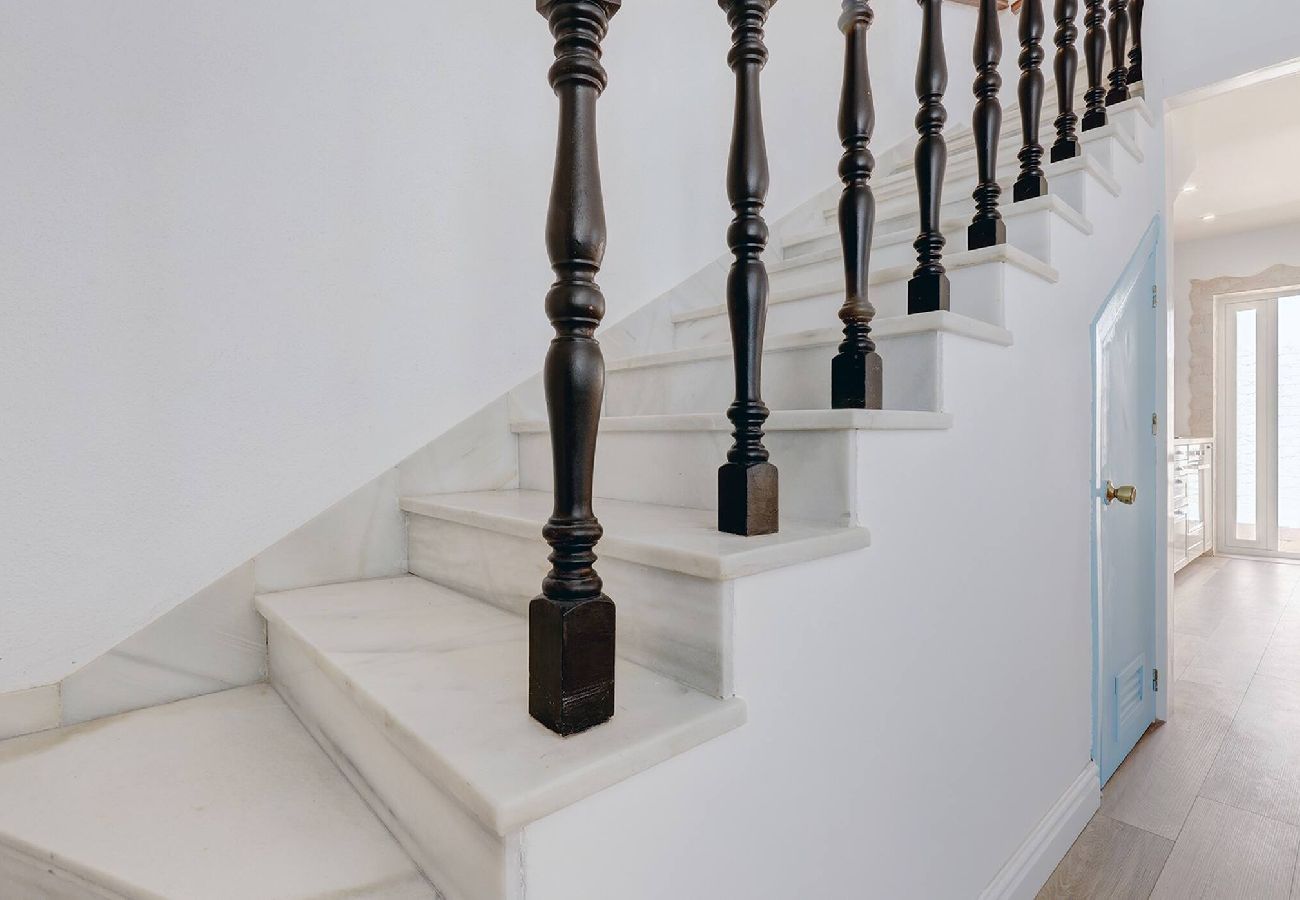 Casa adosada en Benalmádena - Traditional 2 Bed Pueblo Townhouse With Terrace 
