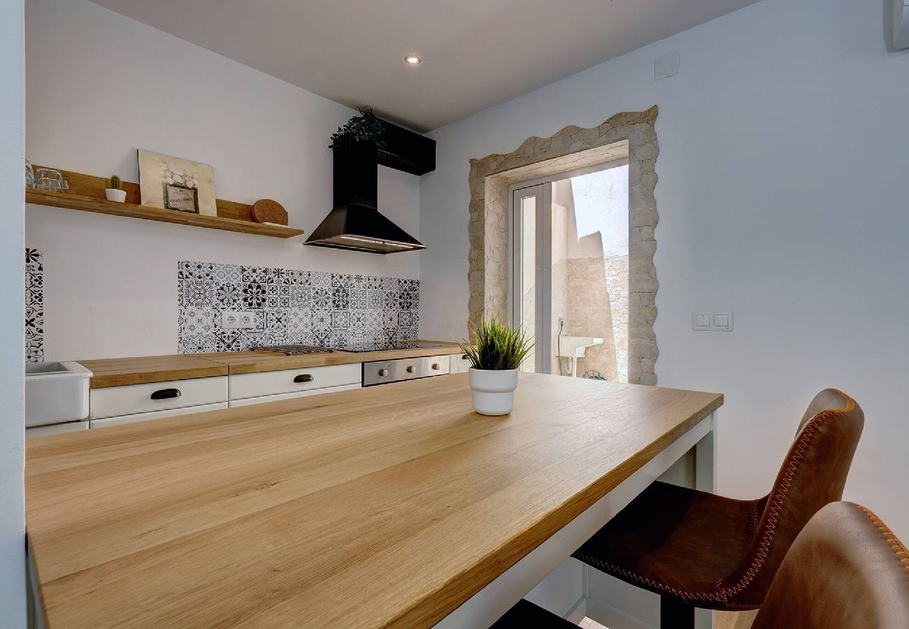 Casa adosada en Benalmádena - Traditional 2 Bed Pueblo Townhouse With Terrace 