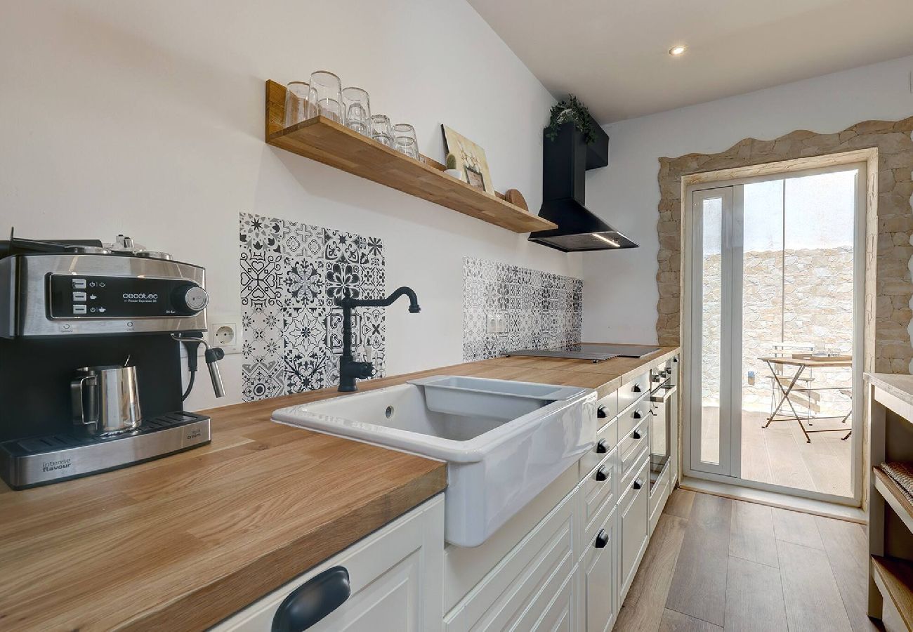 Casa adosada en Benalmádena - Traditional 2 Bed Pueblo Townhouse With Terrace 