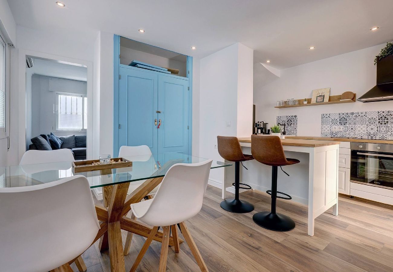 Casa adosada en Benalmádena - Traditional 2 Bed Pueblo Townhouse With Terrace 