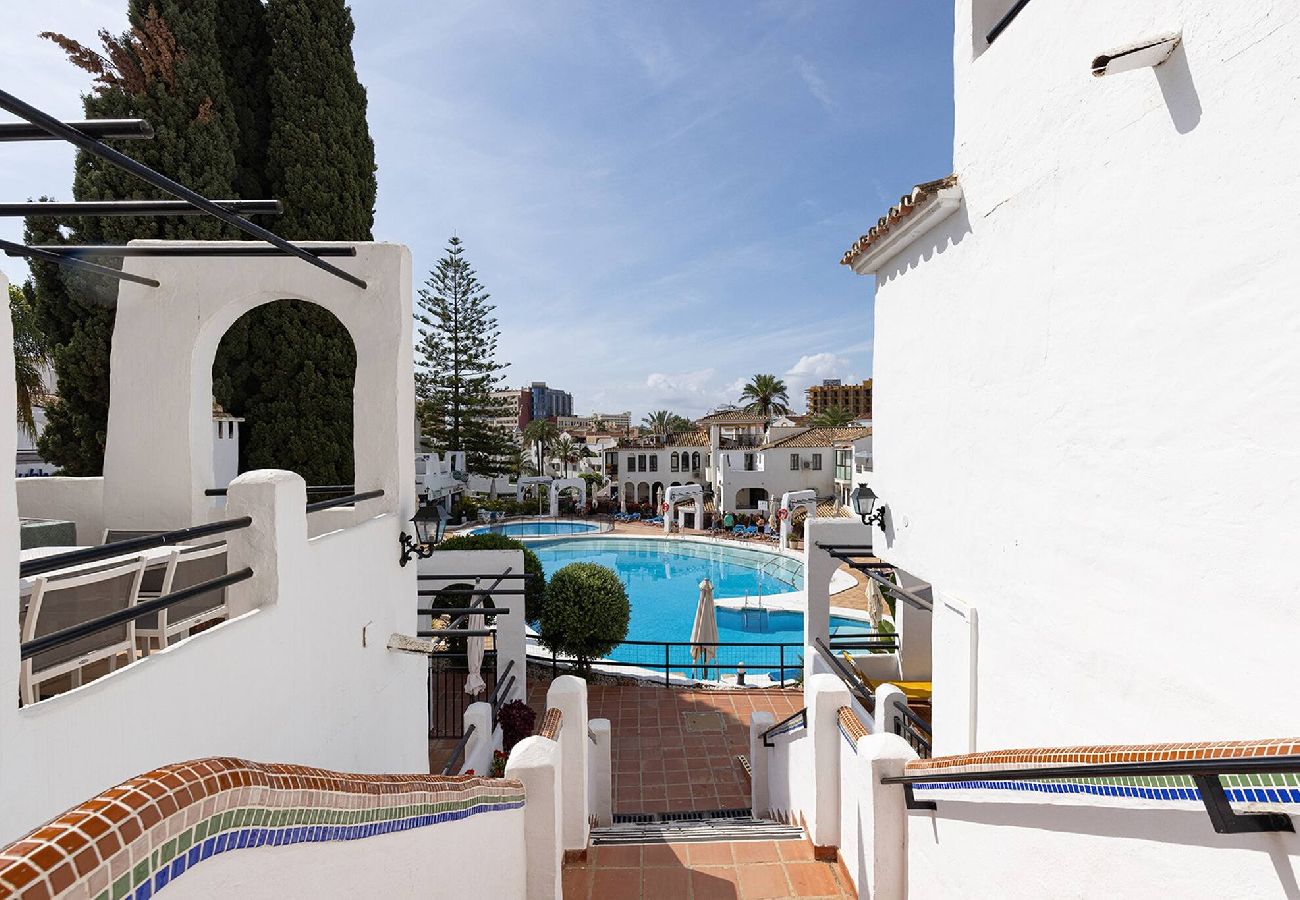 Apartamento en Benalmádena - Pueblo Evita Club, Private 2 Bed Apt Near Beach 