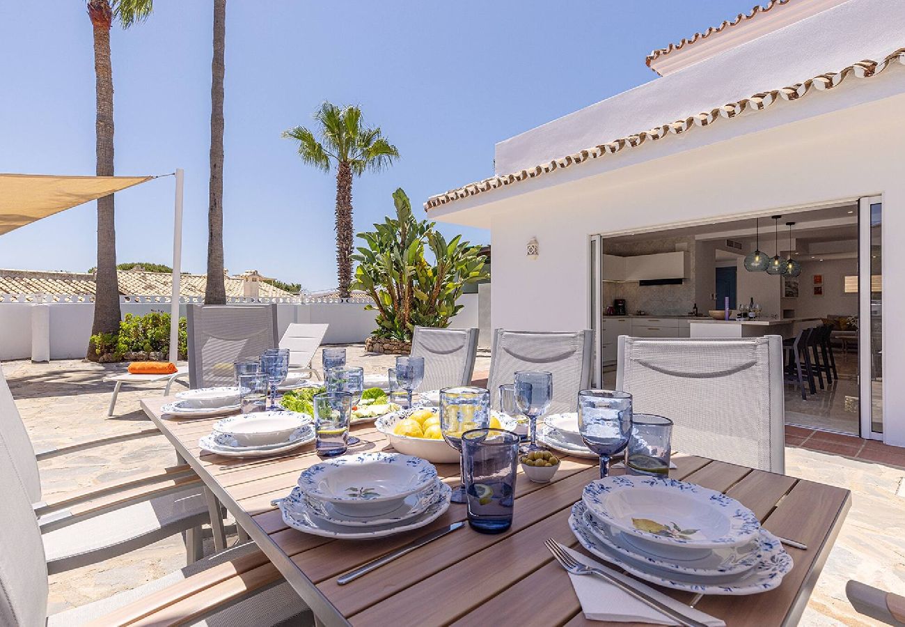Villa en Mijas Costa - Luxury La Cala Villa, Private Pool and Sea Views 