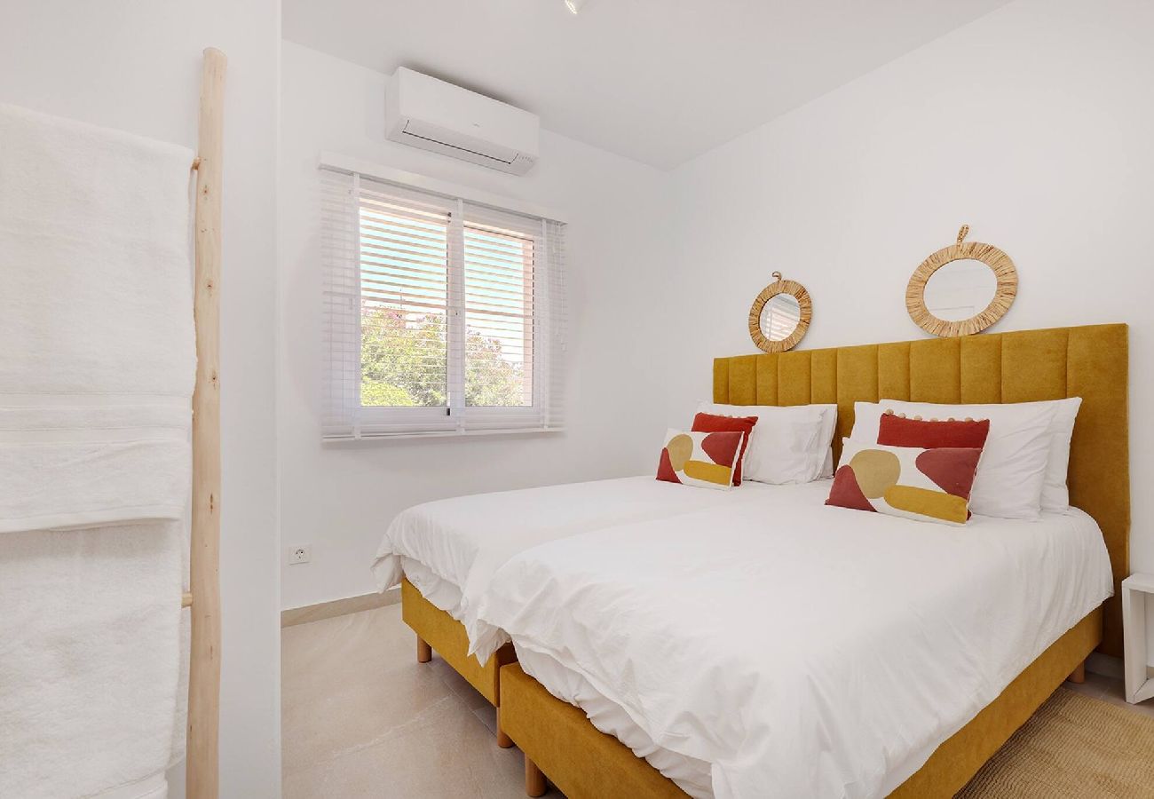 Villa en Mijas Costa - Luxury La Cala Villa, Private Pool and Sea Views 