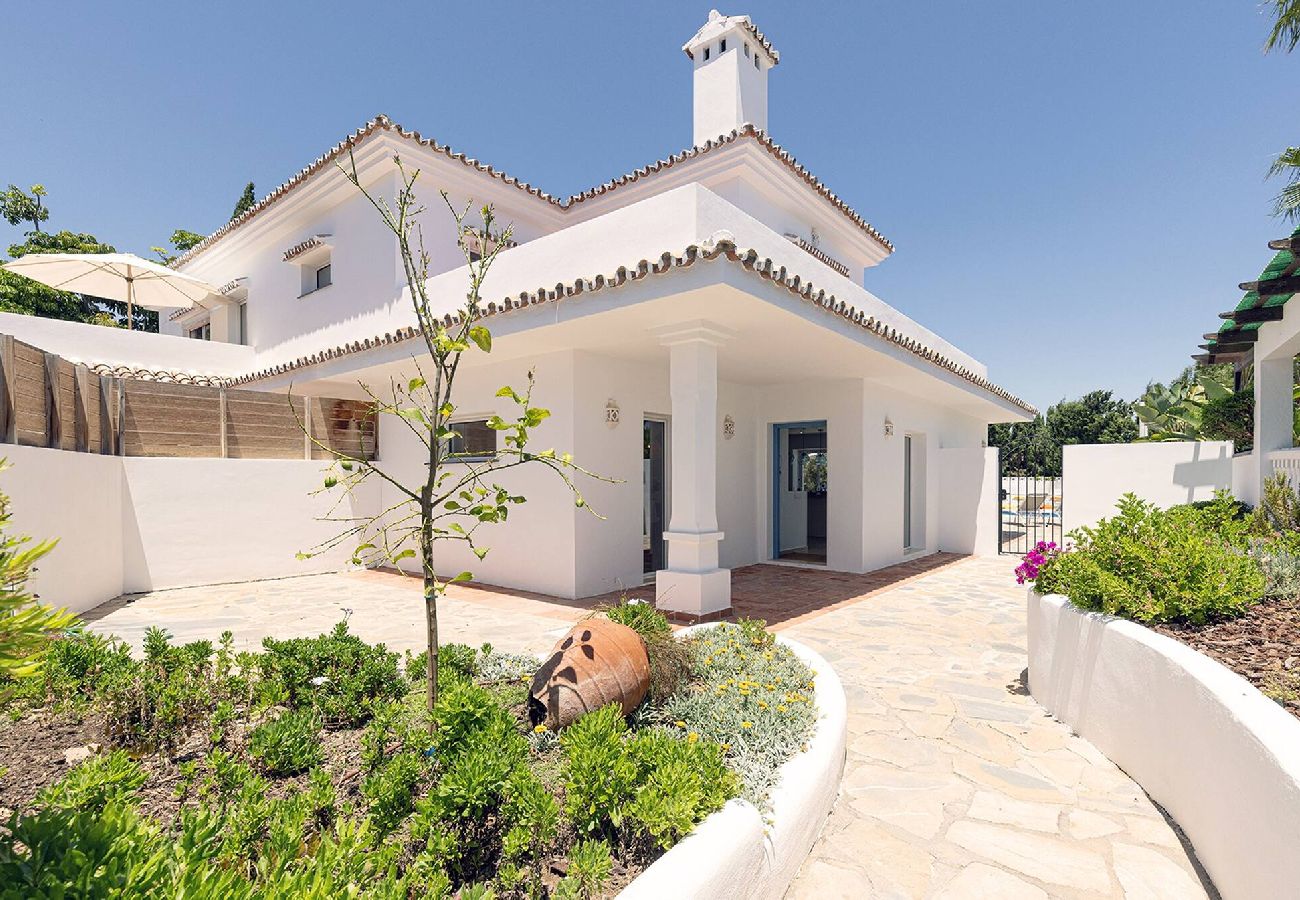 Villa en Mijas Costa - Luxury La Cala Villa, Private Pool and Sea Views 