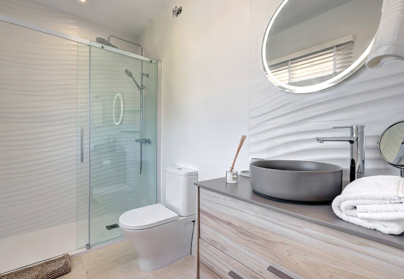 Villa en Mijas Costa - Luxury La Cala Villa, Private Pool and Sea Views 