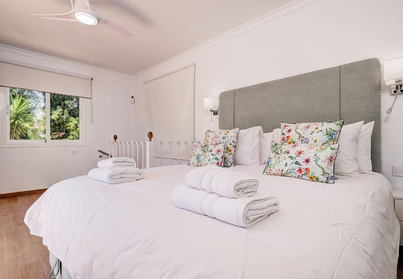 Villa en Mijas Costa - Luxury La Cala Villa, Private Pool and Sea Views 