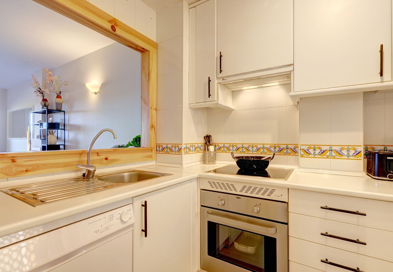 Apartamento en Mijas Costa - Apartamento de 2 dormitorios y 2 baños con relajantes vistas al mar en Mijas