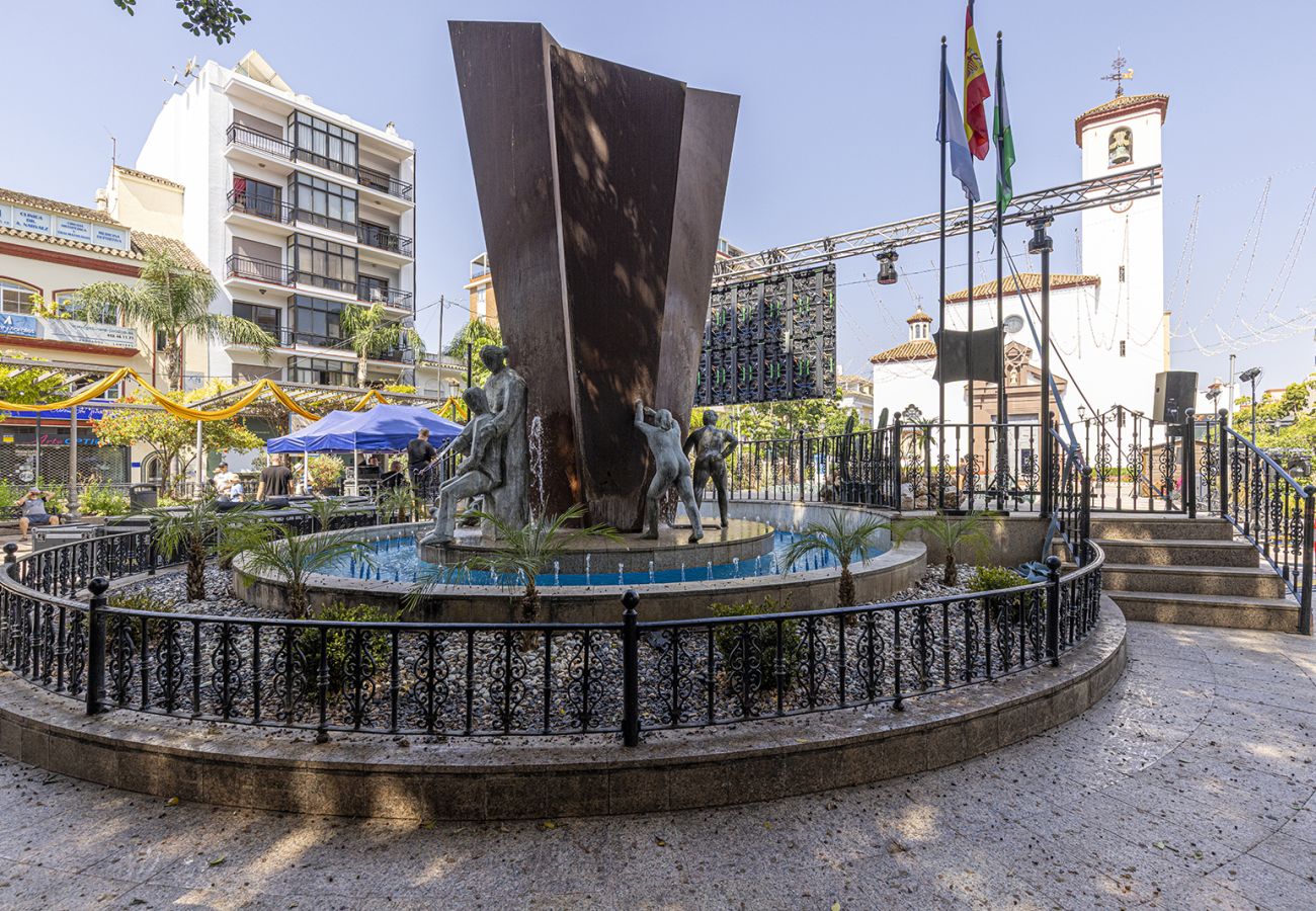 Apartamento en Fuengirola - Nuevo y relajado refugio de 2 dormitorios en la playa de Fuengirola