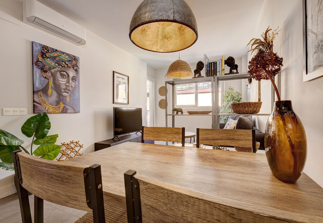 Apartamento en Fuengirola - Nuevo y relajado refugio de 2 dormitorios en la playa de Fuengirola