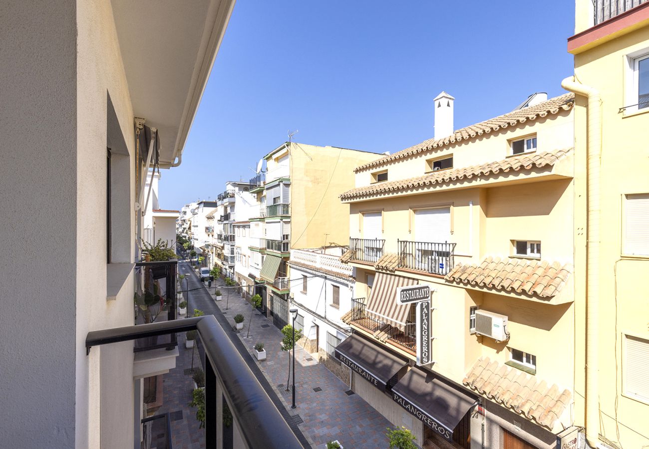 Apartamento en Fuengirola - Nuevo y relajado refugio de 2 dormitorios en la playa de Fuengirola