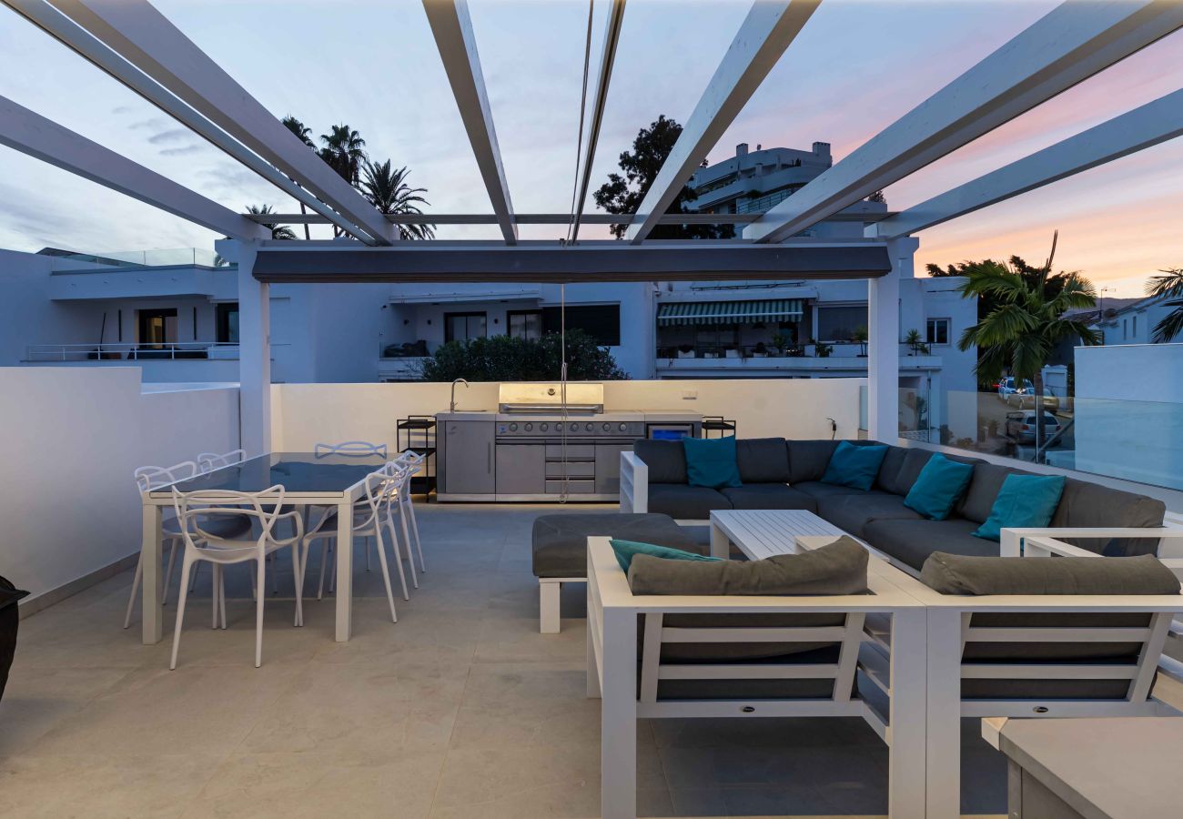 Villa en Marbella - Villa privada de lujo, piscina climatizada y sauna