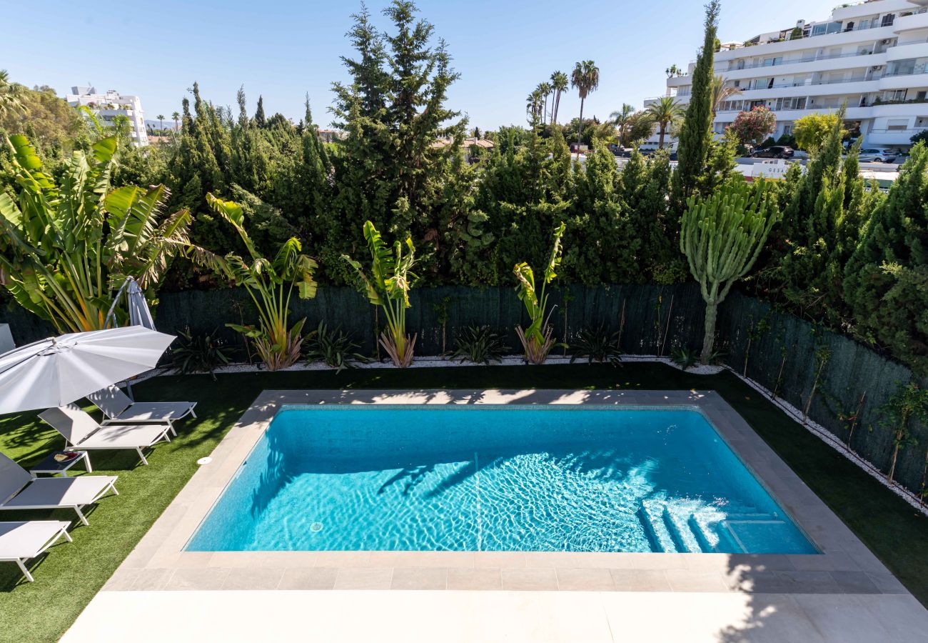 Villa en Marbella - Villa privada de lujo, piscina climatizada y sauna
