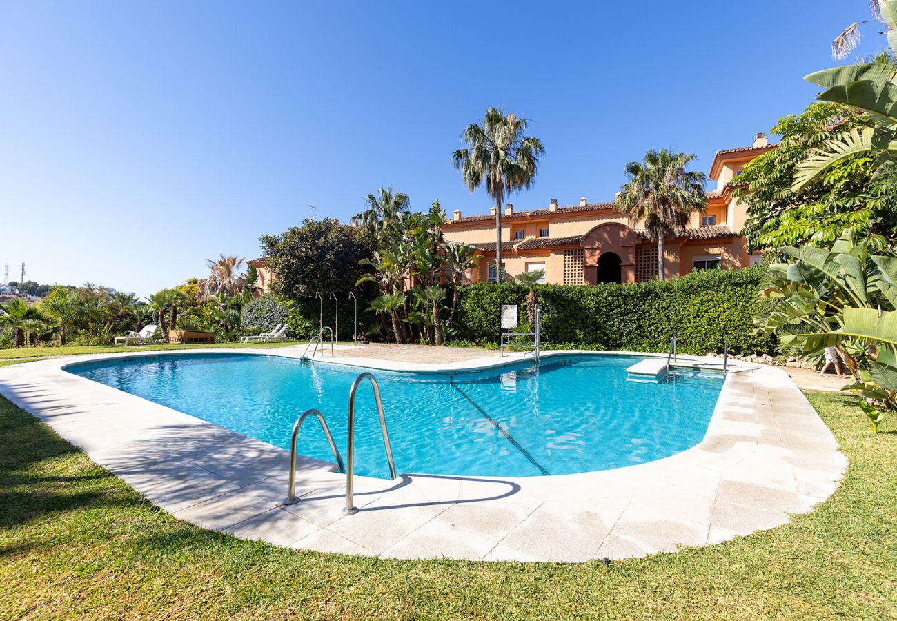 Apartamento en Mijas Costa - Relajante apartamento de 1 dormitorio con vistas al mar y terraza privada