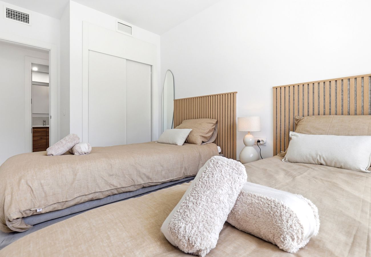 Apartamento en Mijas Costa - Apt de lujo, 2 dormitorios en Mijas Golf, con pista de pádel 