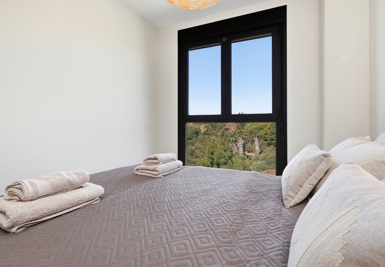 Apartamento en Mijas Costa - Nuevo ático de 2 dormitorios en Mijas Golf con pista de pádel