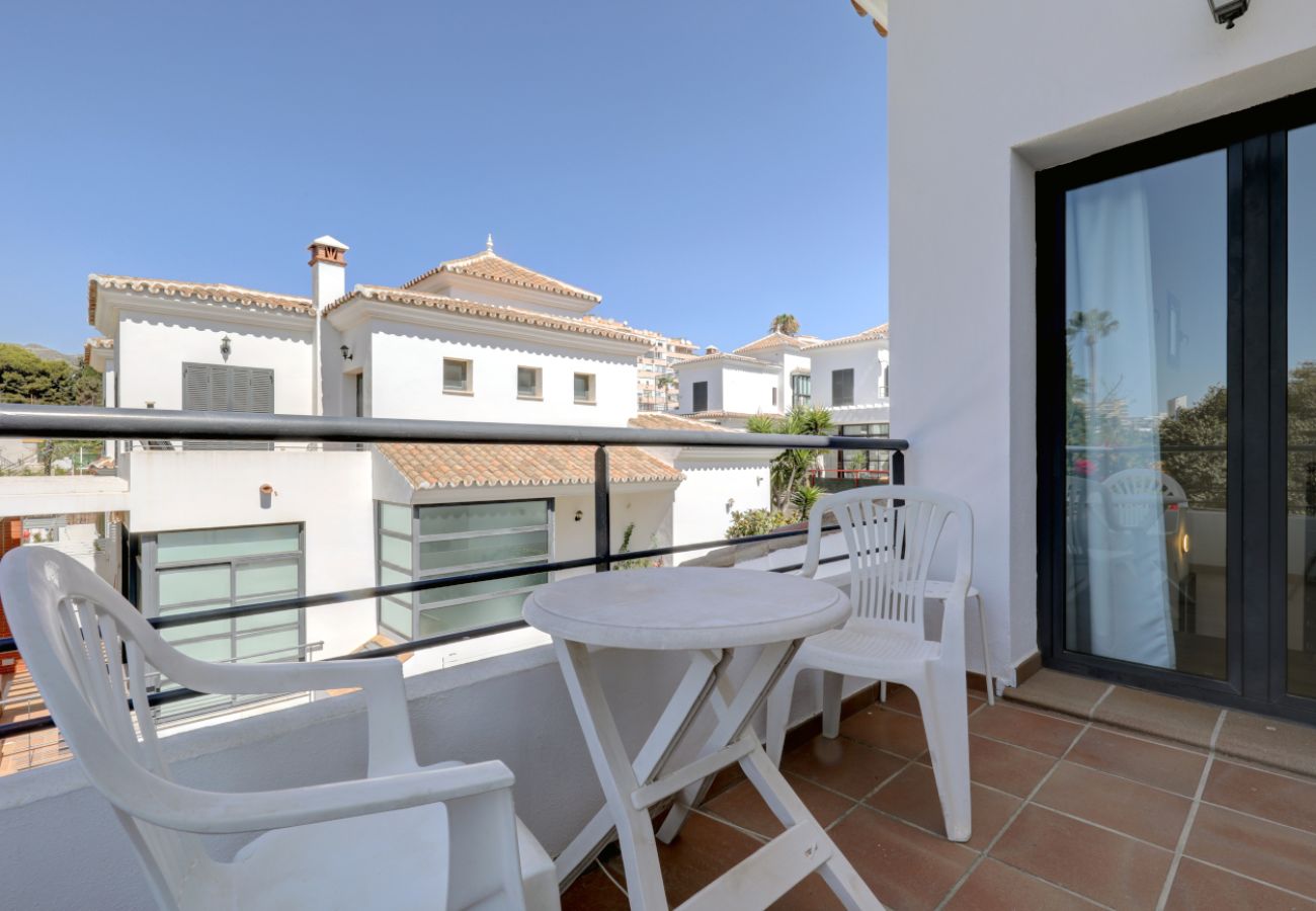 Villa en Benalmádena - Prime Benalmádena Location – 4-Bed Villa with Pool