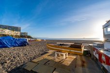 Apartment in Torremolinos - Beachfront 2 Bed Los Corales Carihuela Apt