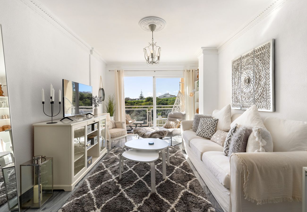 Apartment in Mijas Costa - Stylish 2 Bed 2 Bath Riviera Apartment