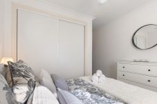 Apartment in Mijas Costa - Stylish 2 Bed 2 Bath Riviera Apartment