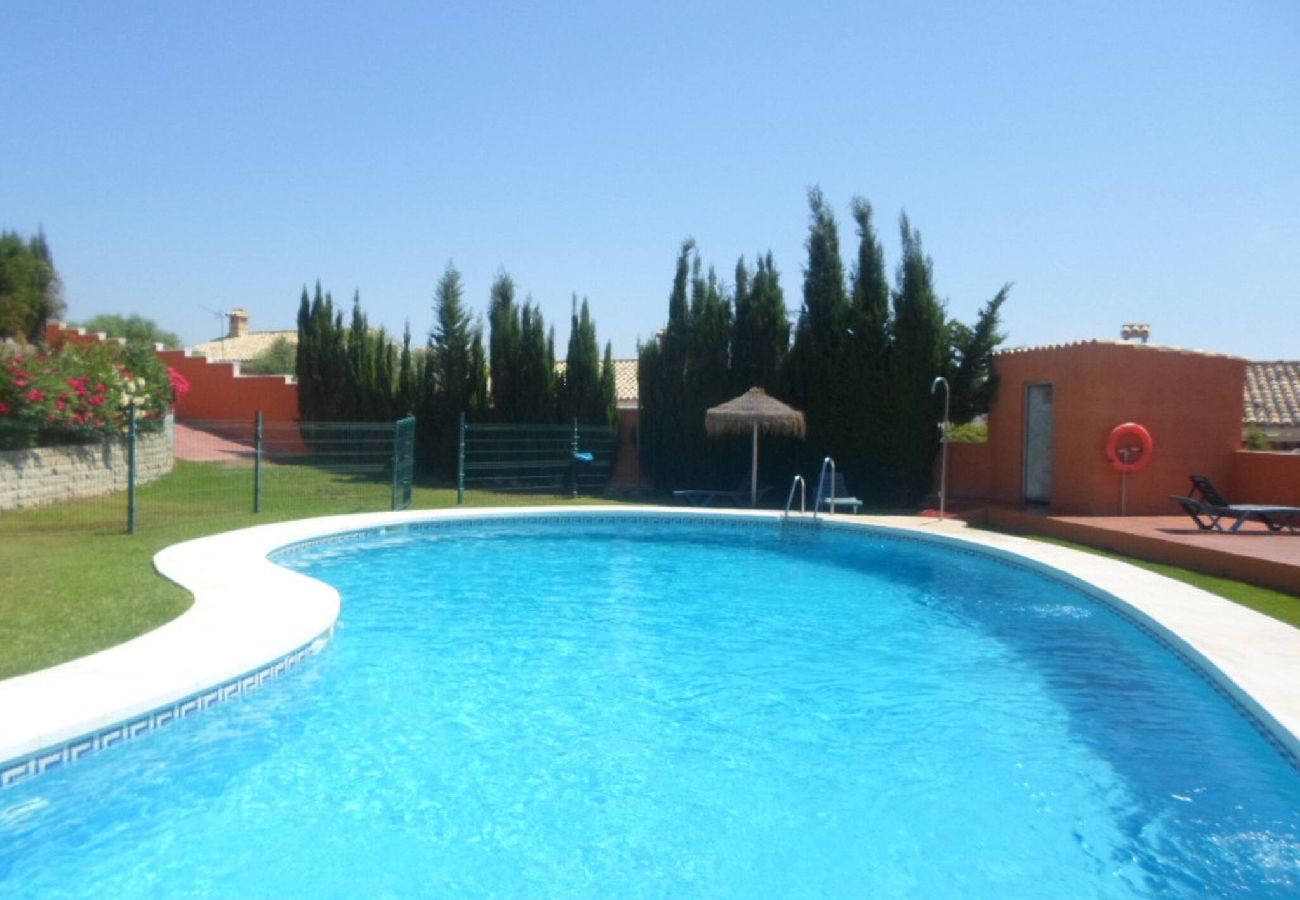 Townhouse in Benalmádena - Townhouse, 4 Bed with Terraces and BBQ