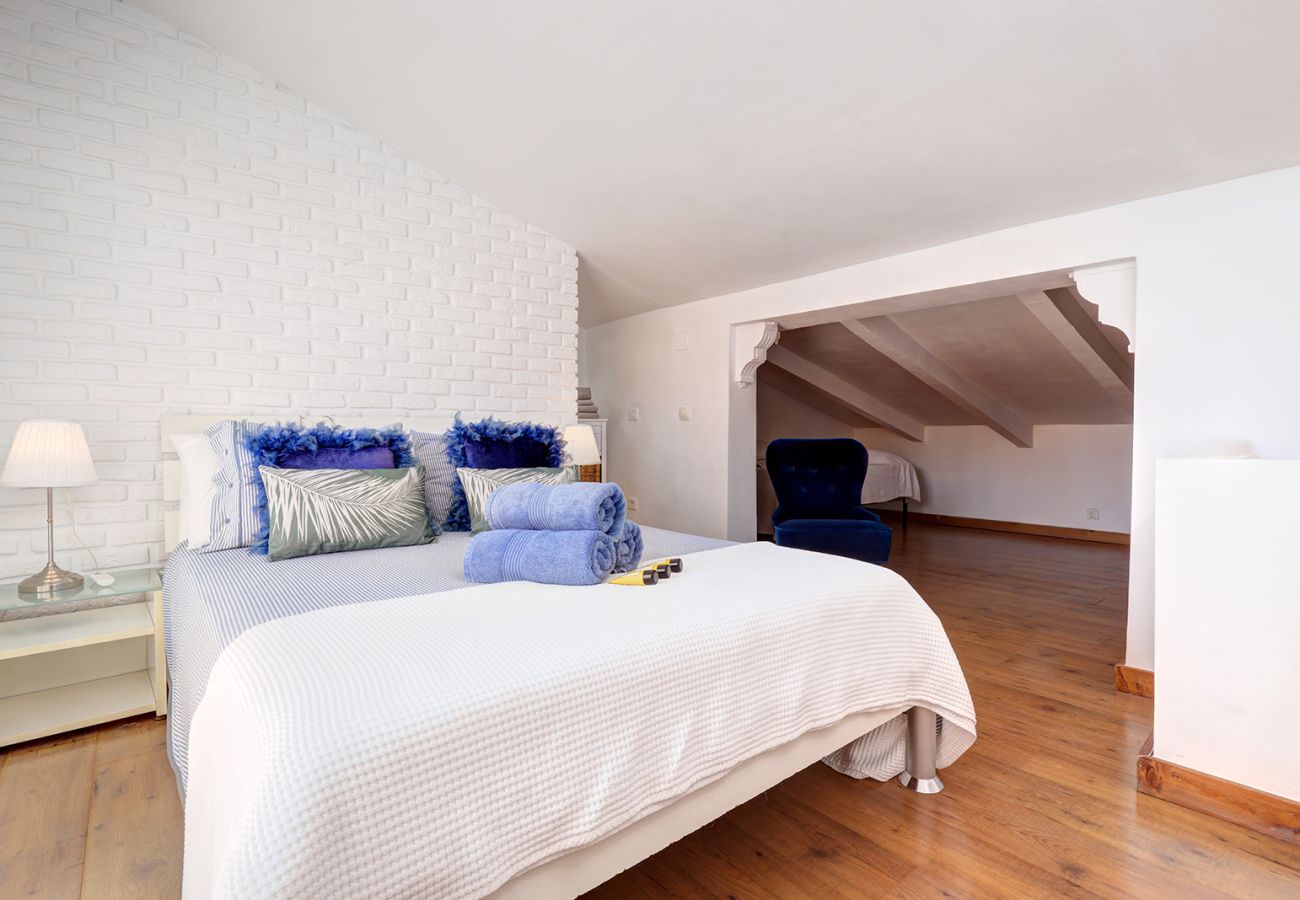 Townhouse in Benalmádena - Townhouse, 4 Bed with Terraces and BBQ