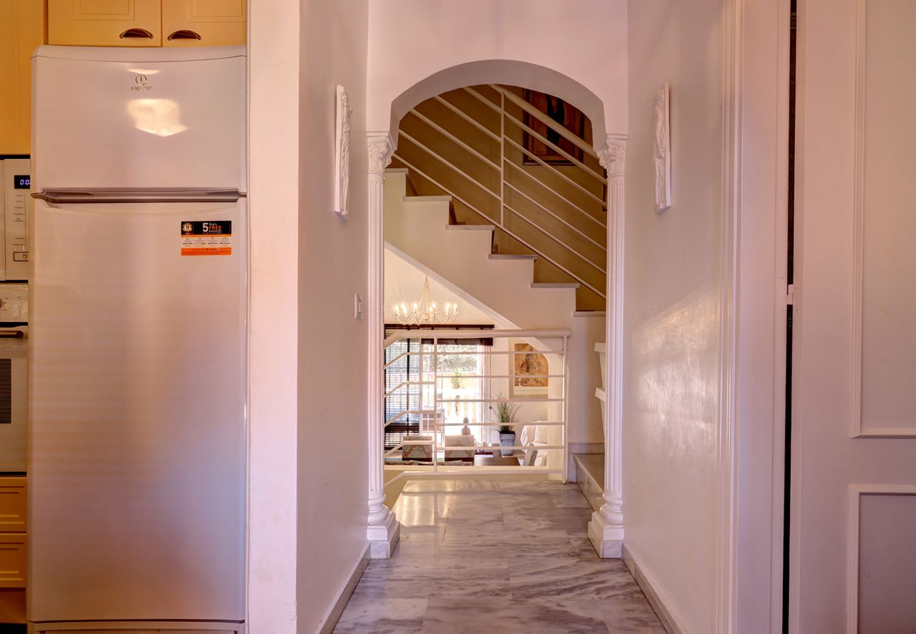 Townhouse in Benalmádena - Townhouse, 4 Bed with Terraces and BBQ