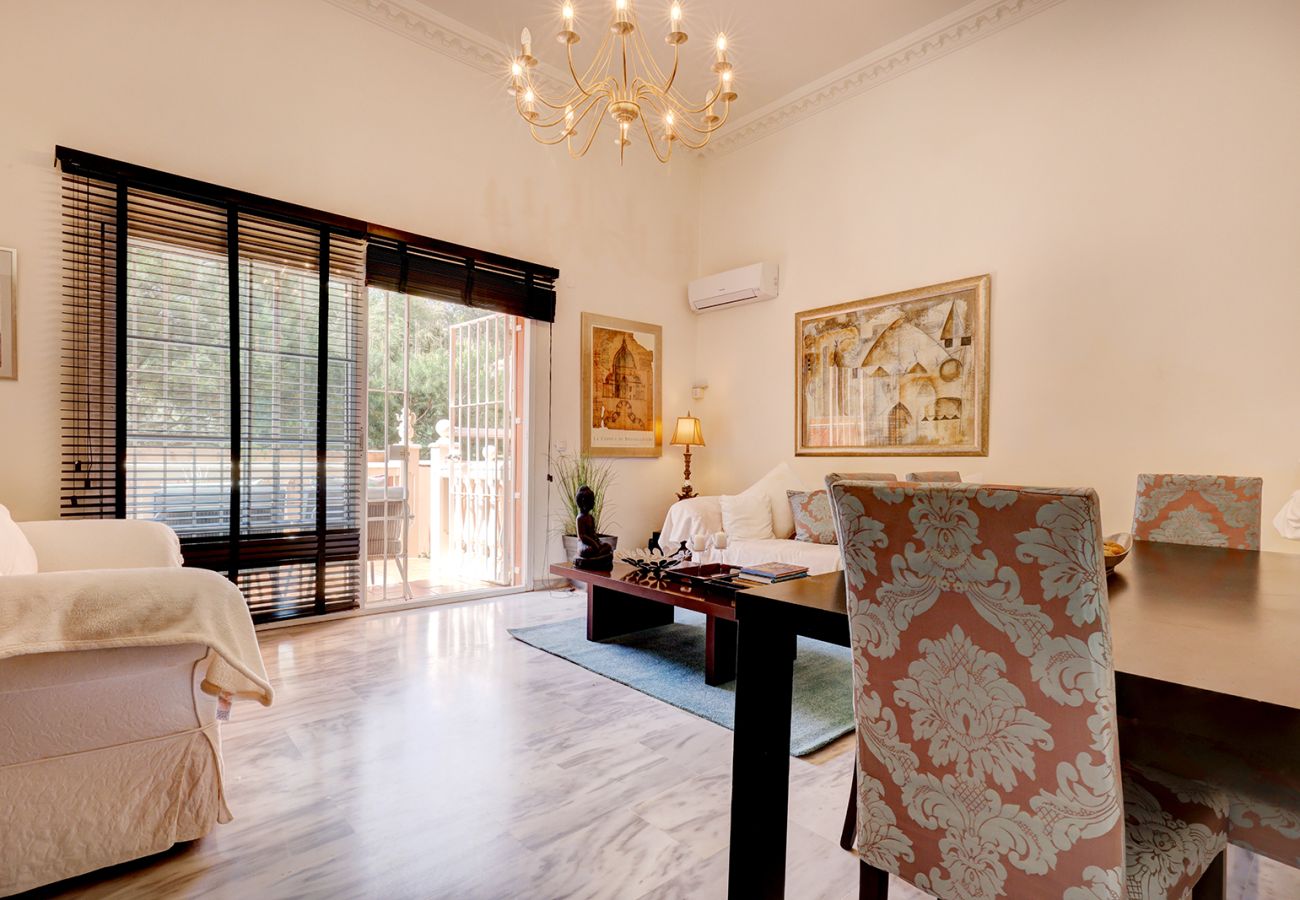 Townhouse in Benalmádena - Townhouse, 4 Bed with Terraces and BBQ