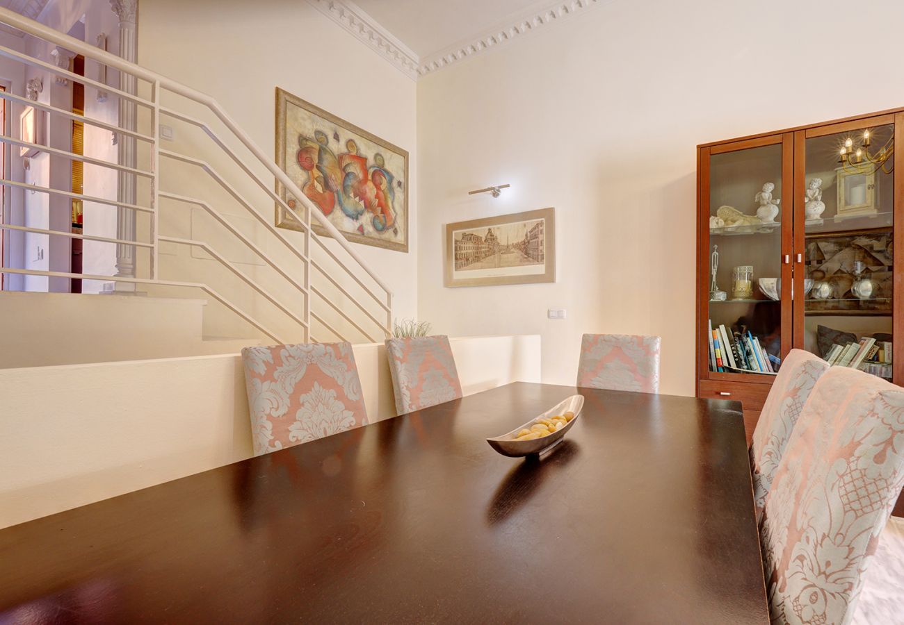 Townhouse in Benalmádena - Townhouse, 4 Bed with Terraces and BBQ