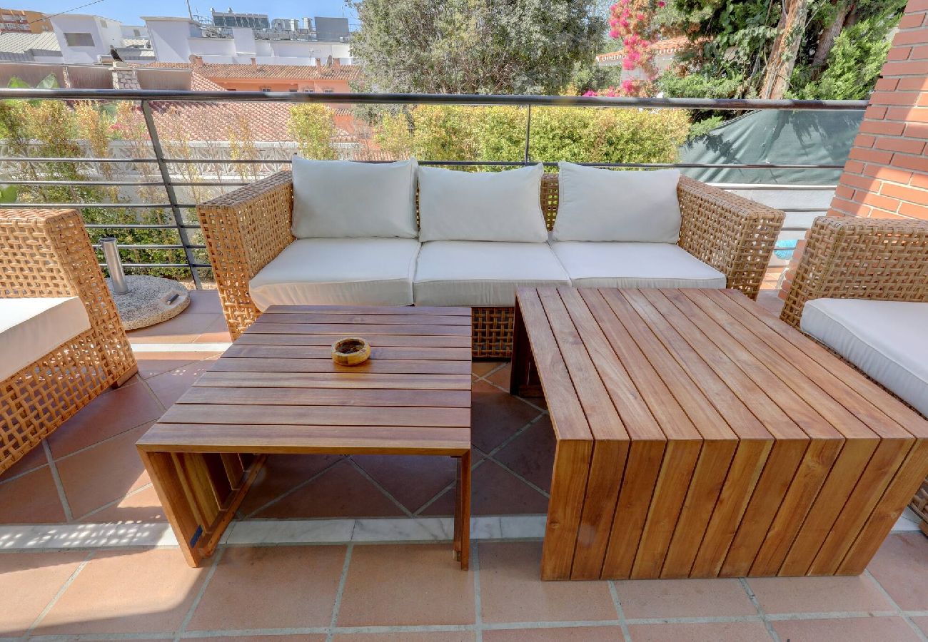 Villa in Benalmádena - Bright and Spacious Villa with Private Pool 