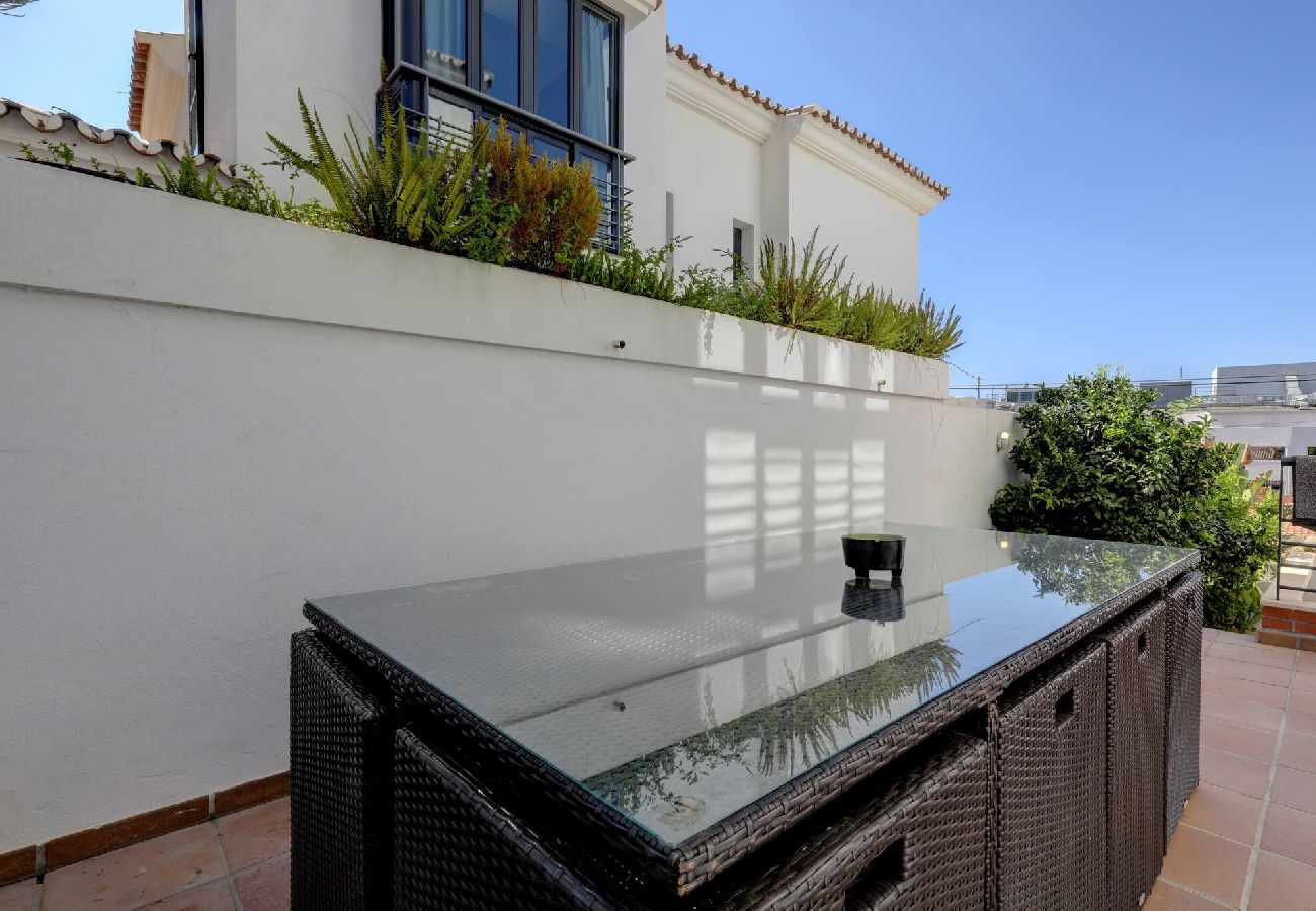 Villa in Benalmádena - Bright and Spacious Villa with Private Pool 