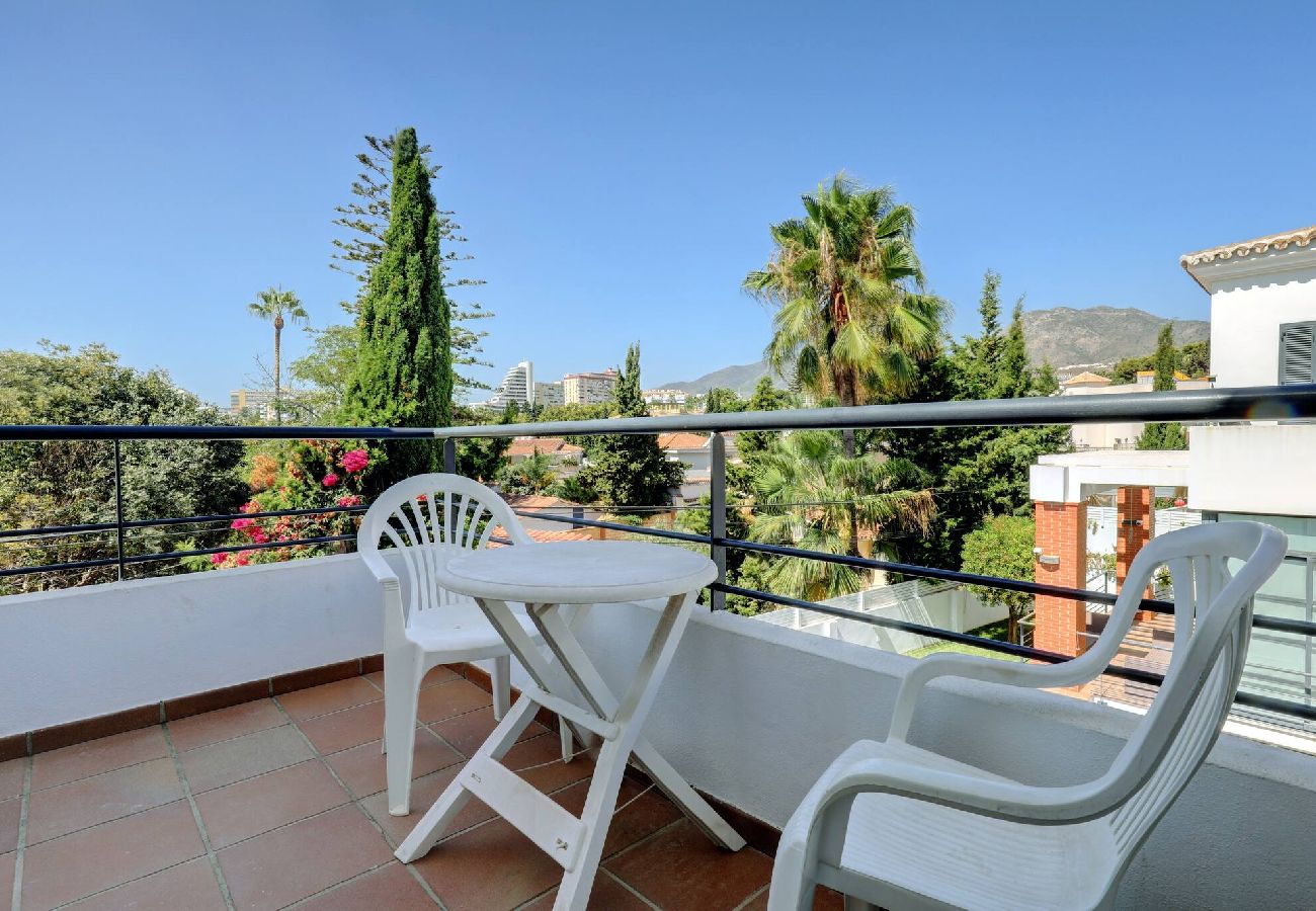 Villa in Benalmádena - Bright and Spacious Villa with Private Pool 