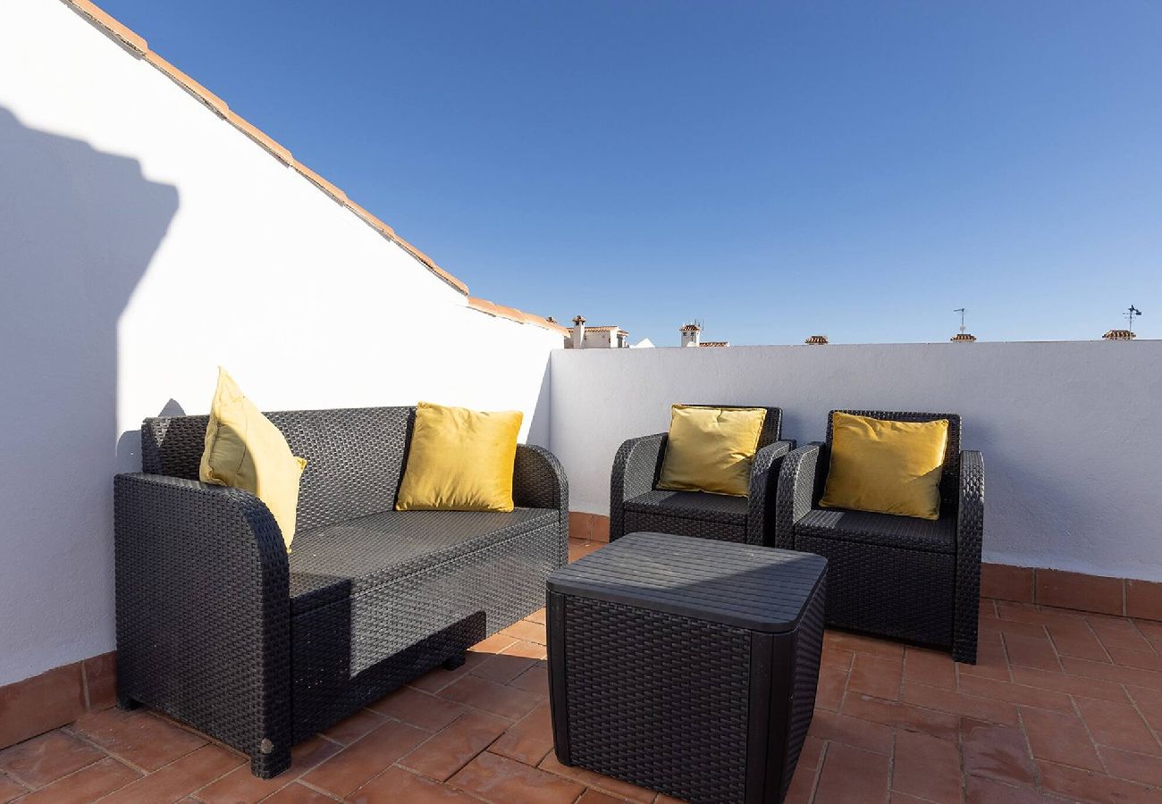 Townhouse in Mijas Costa - Classic 2 Bed Andalusian Townhouse 500m From Beach 