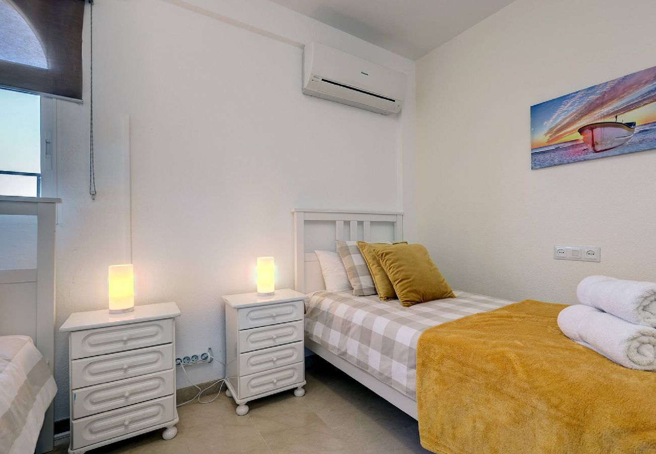 Townhouse in Mijas Costa - Classic 2 Bed Andalusian Townhouse 500m From Beach 