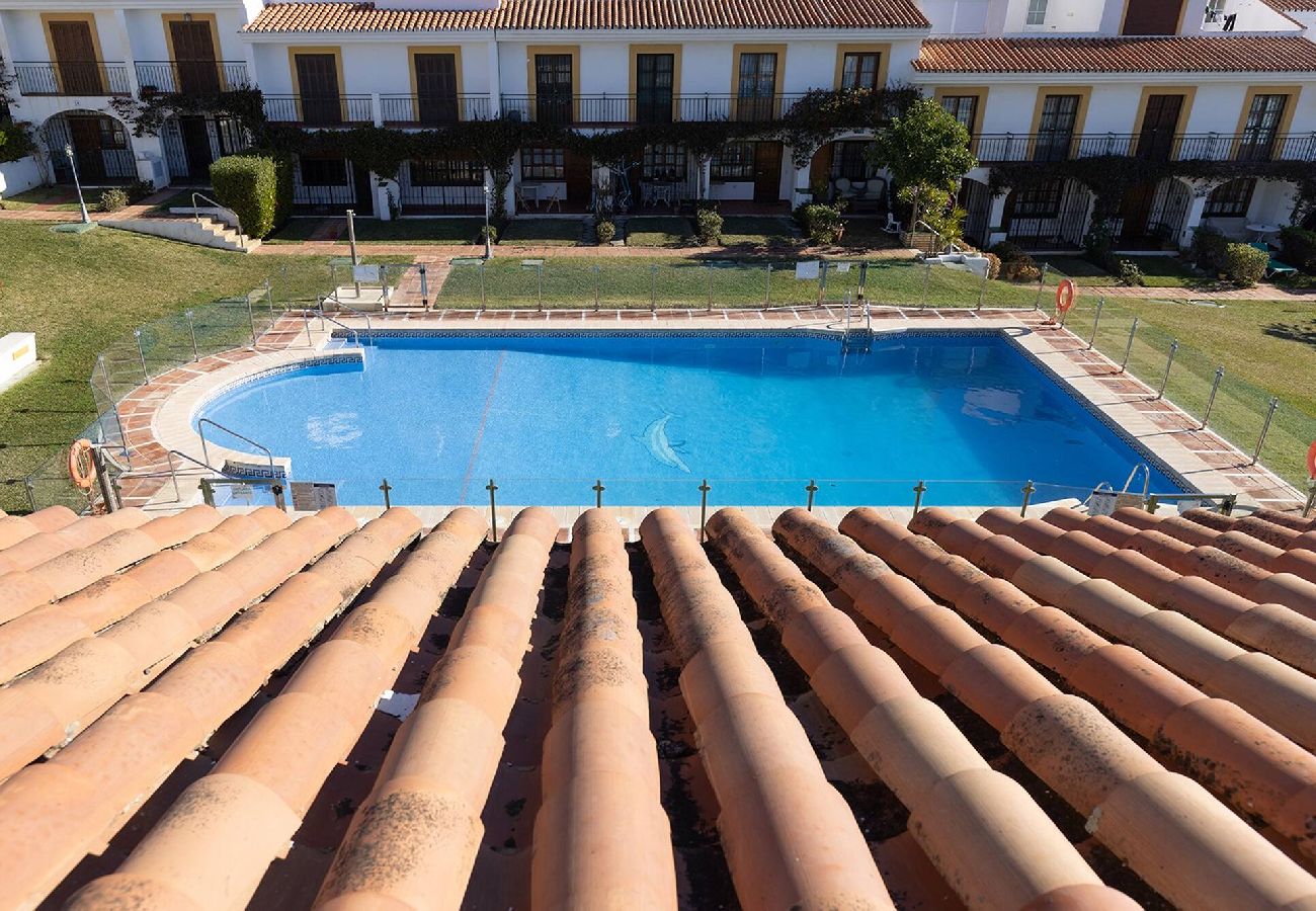 Townhouse in Mijas Costa - Classic 2 Bed Andalusian Townhouse 500m From Beach 