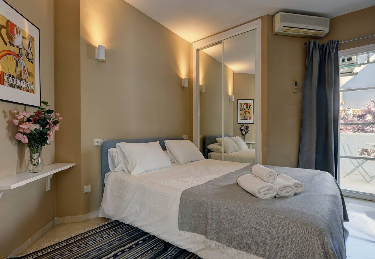 Apartment in Mijas Costa - Matchroom Golf Club 2 Bed Apt with Communal Pool