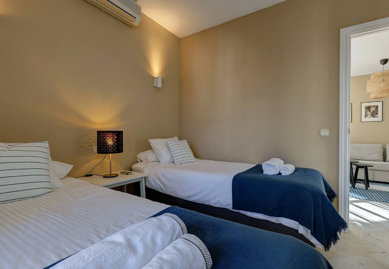 Apartment in Mijas Costa - Matchroom Golf Club 2 Bed Apt with Communal Pool
