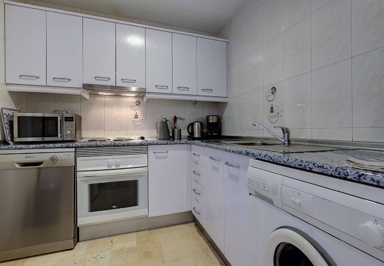 Apartment in Mijas Costa - Matchroom Golf Club 2 Bed Apt with Communal Pool