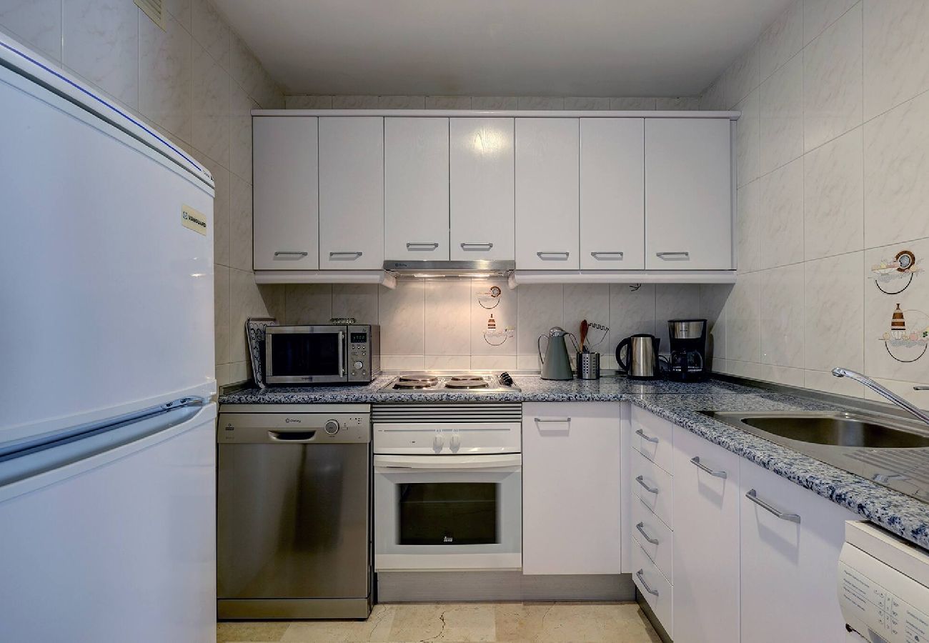Apartment in Mijas Costa - Matchroom Golf Club 2 Bed Apt with Communal Pool
