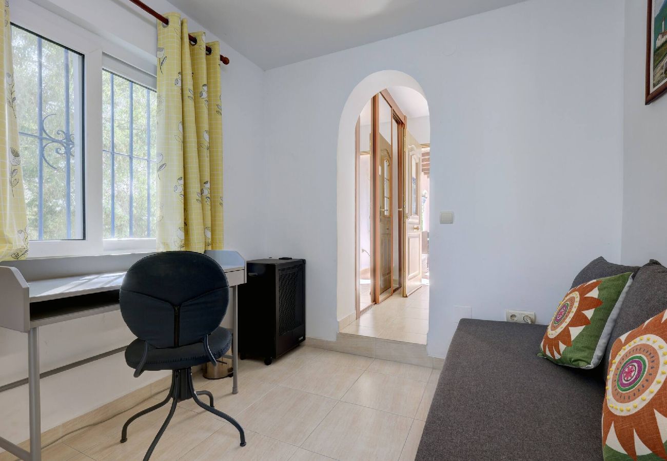 Villa in Fuengirola - Spacious 3 Bed Villa with Private Pool