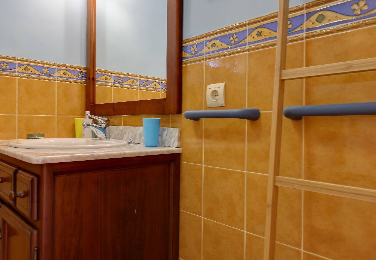 Villa in Fuengirola - Spacious 3 Bed Villa with Private Pool