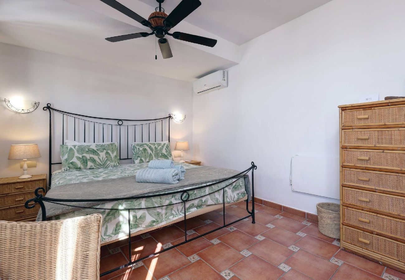 Villa in Fuengirola - Spacious 3 Bed Villa with Private Pool