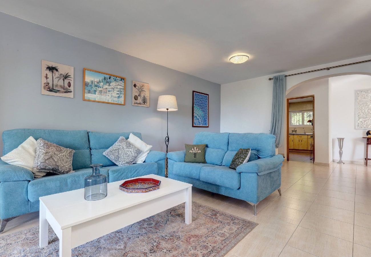 Villa in Fuengirola - Spacious 3 Bed Villa with Private Pool