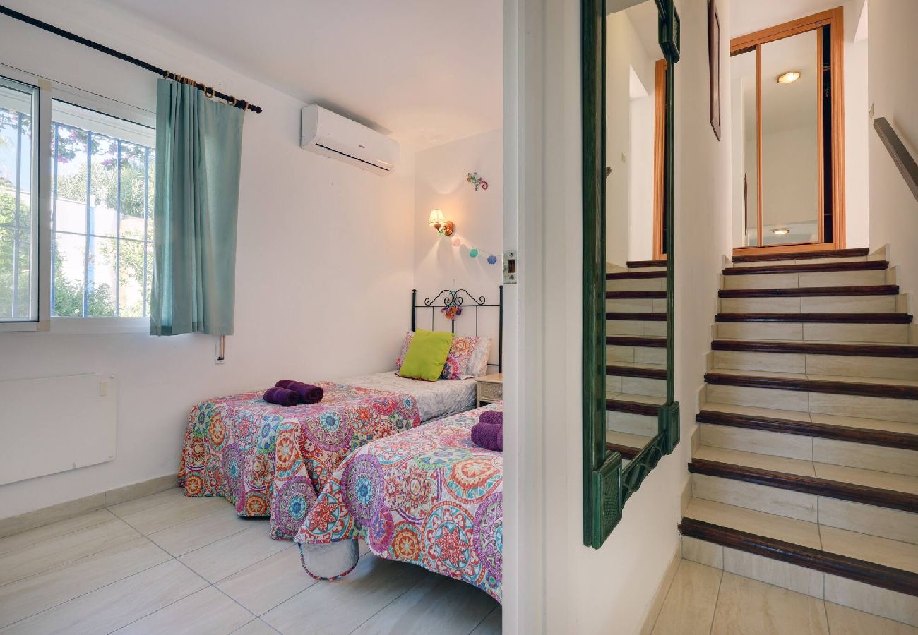 Villa in Fuengirola - Spacious 3 Bed Villa with Private Pool