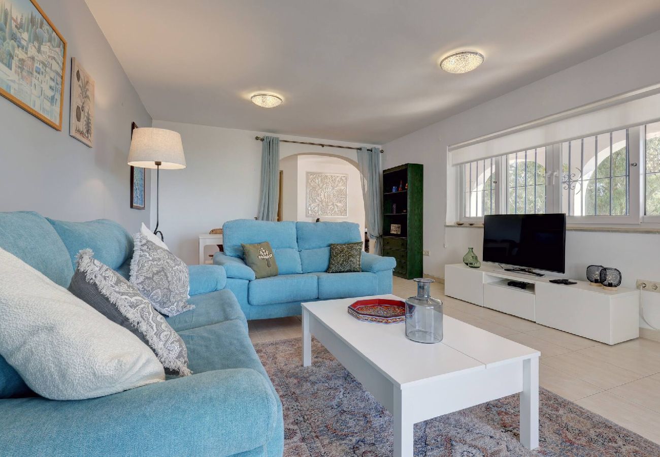 Villa in Fuengirola - Spacious 3 Bed Villa with Private Pool