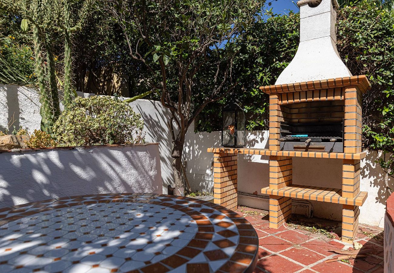 Villa in Fuengirola - Spacious 3 Bed Villa with Private Pool