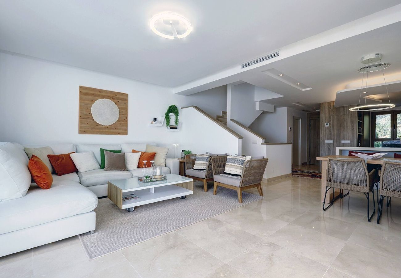 Townhouse in Málaga - Modern 3 Bed La Cala Golf Front Townhouse